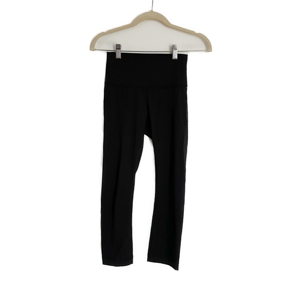 Lululemon Wunder Under Crop (Hi-Rise) Black *Full-On Luxtreme 21" Size 4 - Picture 3 of 4